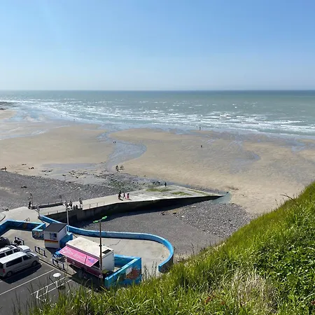 Rendez Vous Avec La Dom wakacyjny